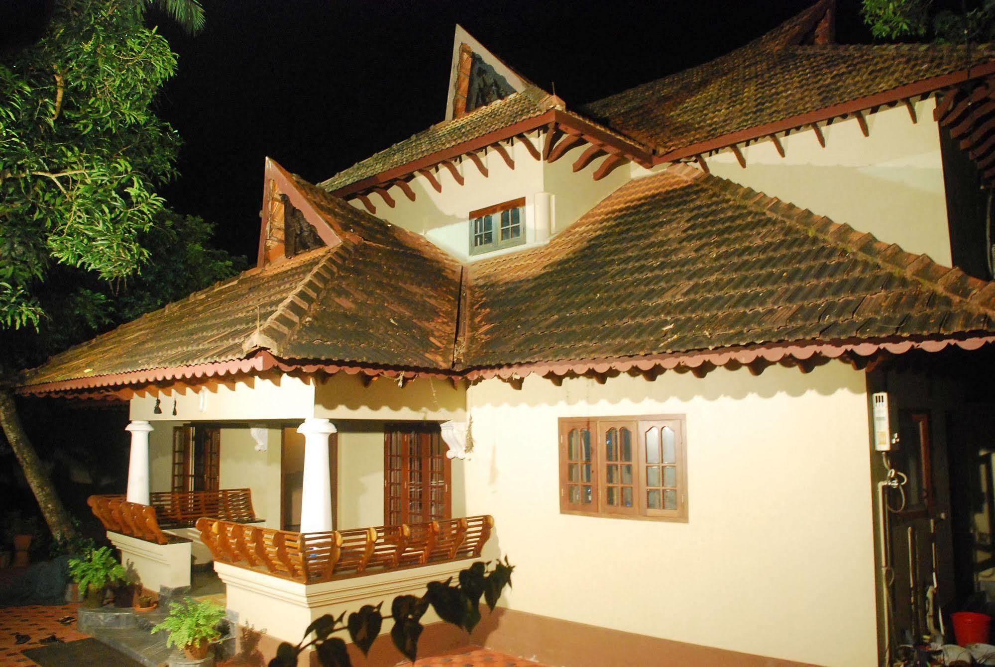Casamaria Beach Resort Alappuzha Екстериор снимка
